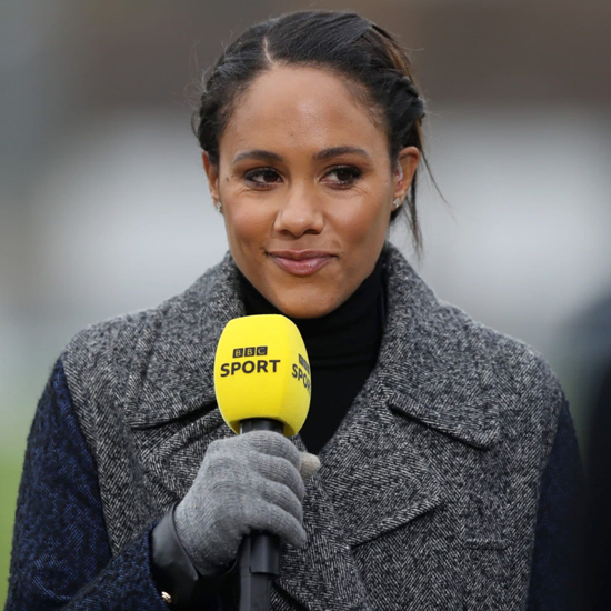 embajadora del fútbol femenino la leyenda y locutora del fútbol inglés, Alex Scott. Scott, que formó parte del equipo ganador de la Copa Femenina de la UEFA 2007 del Arsenal